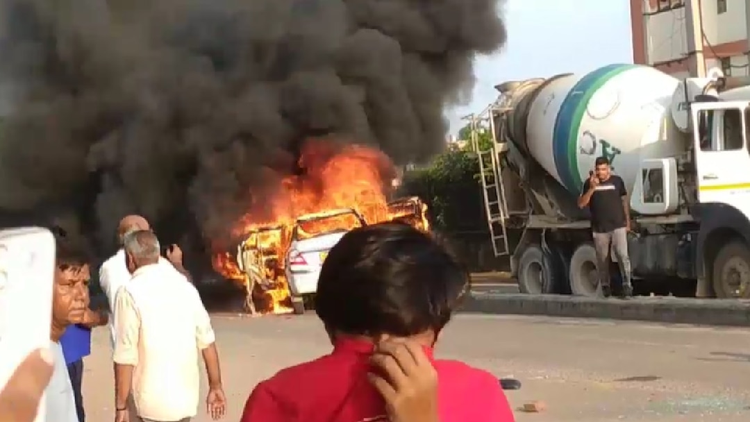 नूंह और सोहना में भड़की हिंसा की आग पत्थरबाजी, और धुआं-धुआं पूरे शहर....में