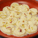 Bread rasmalai recipe: घर पर बनाएं सिर्फ ब्रेड और दूध से झटपट रसमलाई